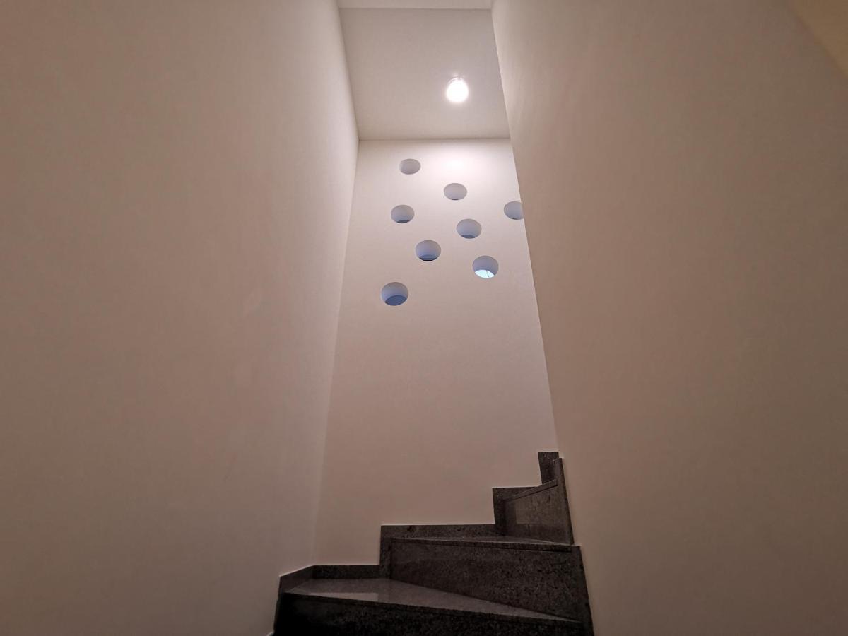 Experience The Loft! Loft 18, Downtown, Near The Lake Free Parking Available Лугано Екстер'єр фото